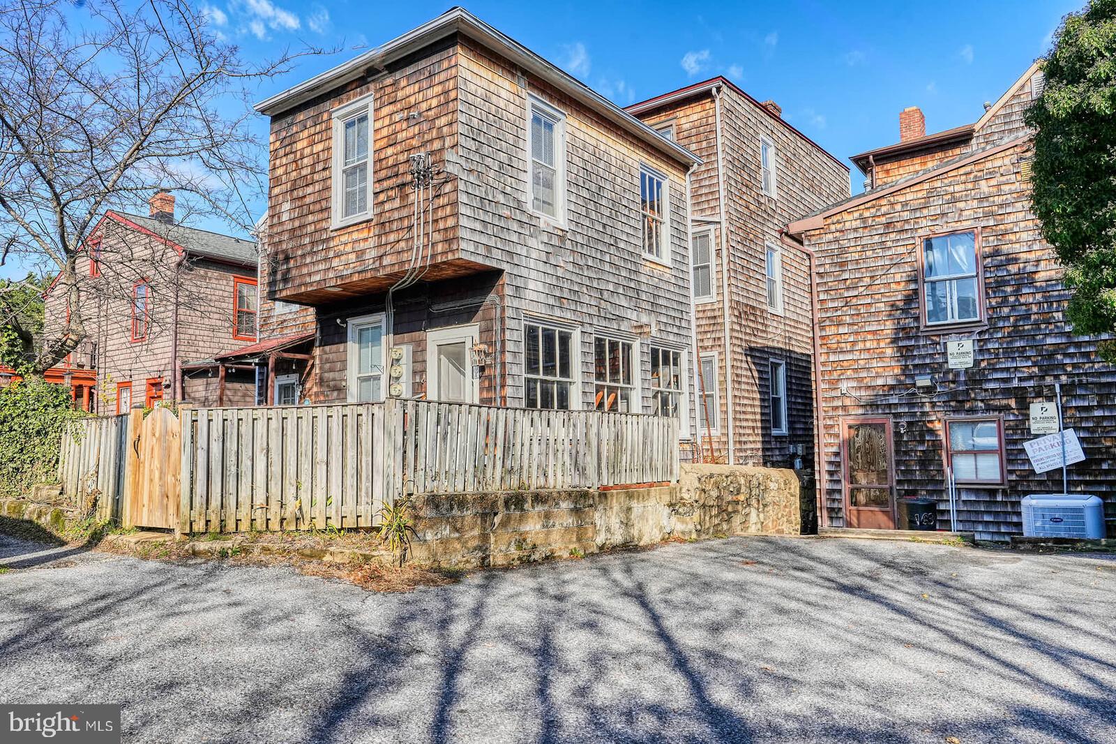 Annapolis, Maryland, 21401, United States, ,Residential,For Sale,2002475