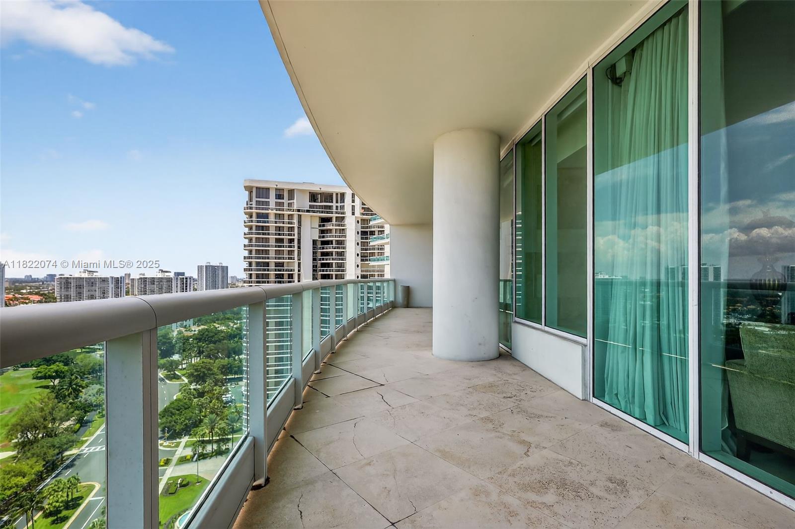 Aventura, Florida, 33180, United States, 4 Bedrooms Bedrooms, ,7 BathroomsBathrooms,Residential,For Sale,1890207