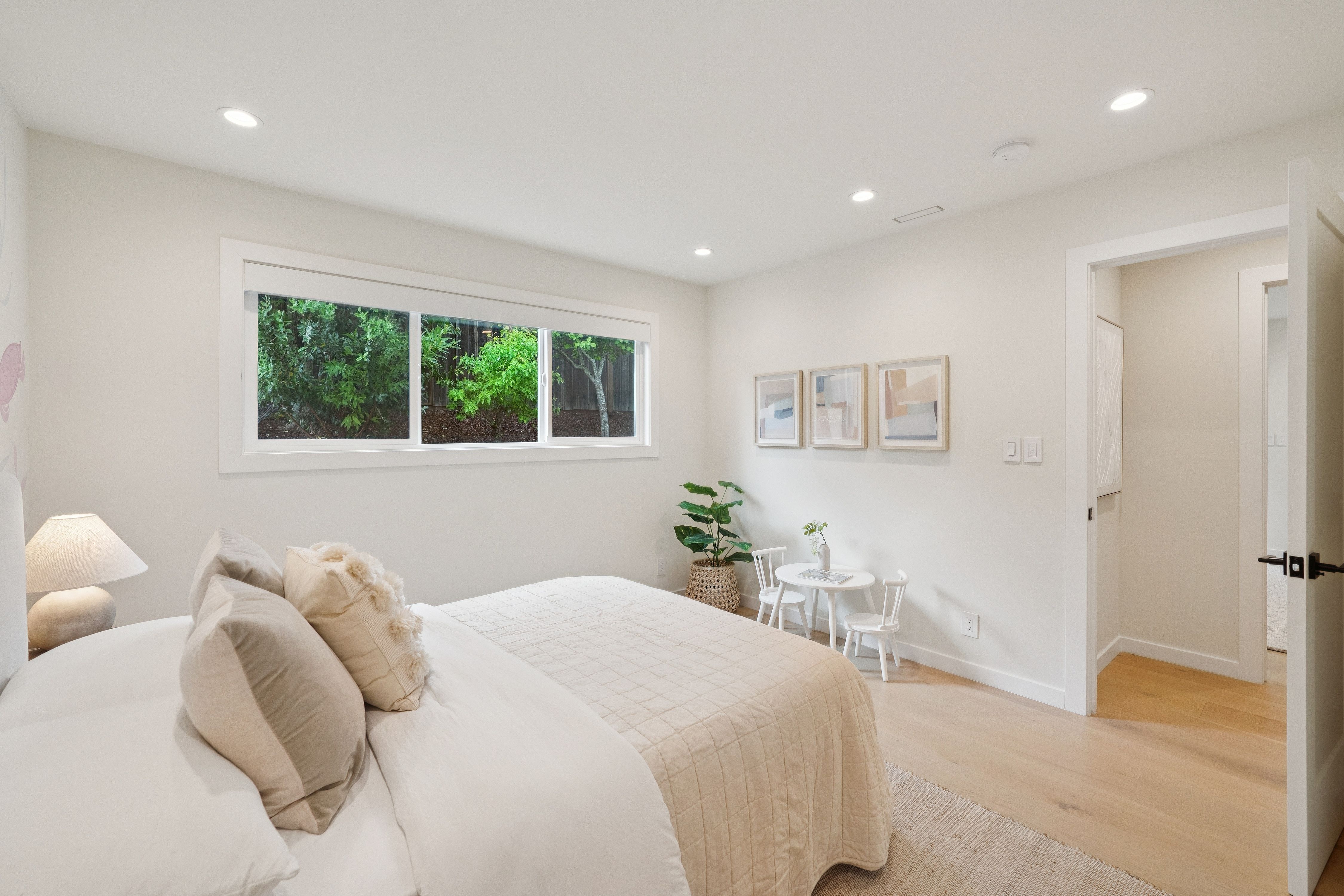  Contemporary San Mateo Single Story Remodeled in 2023 - 物件實景