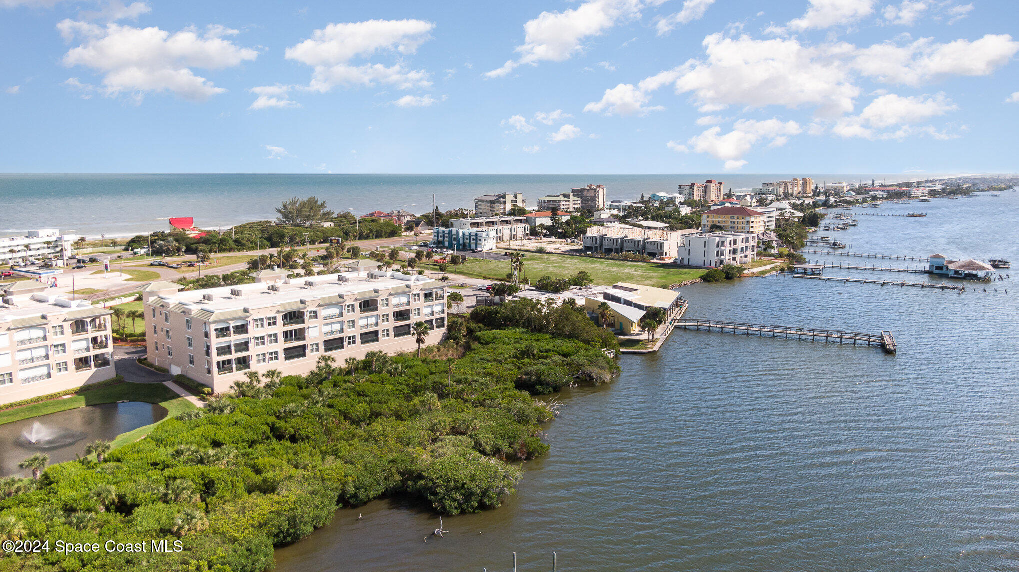 Cocoa Beach, Florida, 32931, United States, 3 Bedrooms Bedrooms, ,3 BathroomsBathrooms,Residential,For Sale,1870977