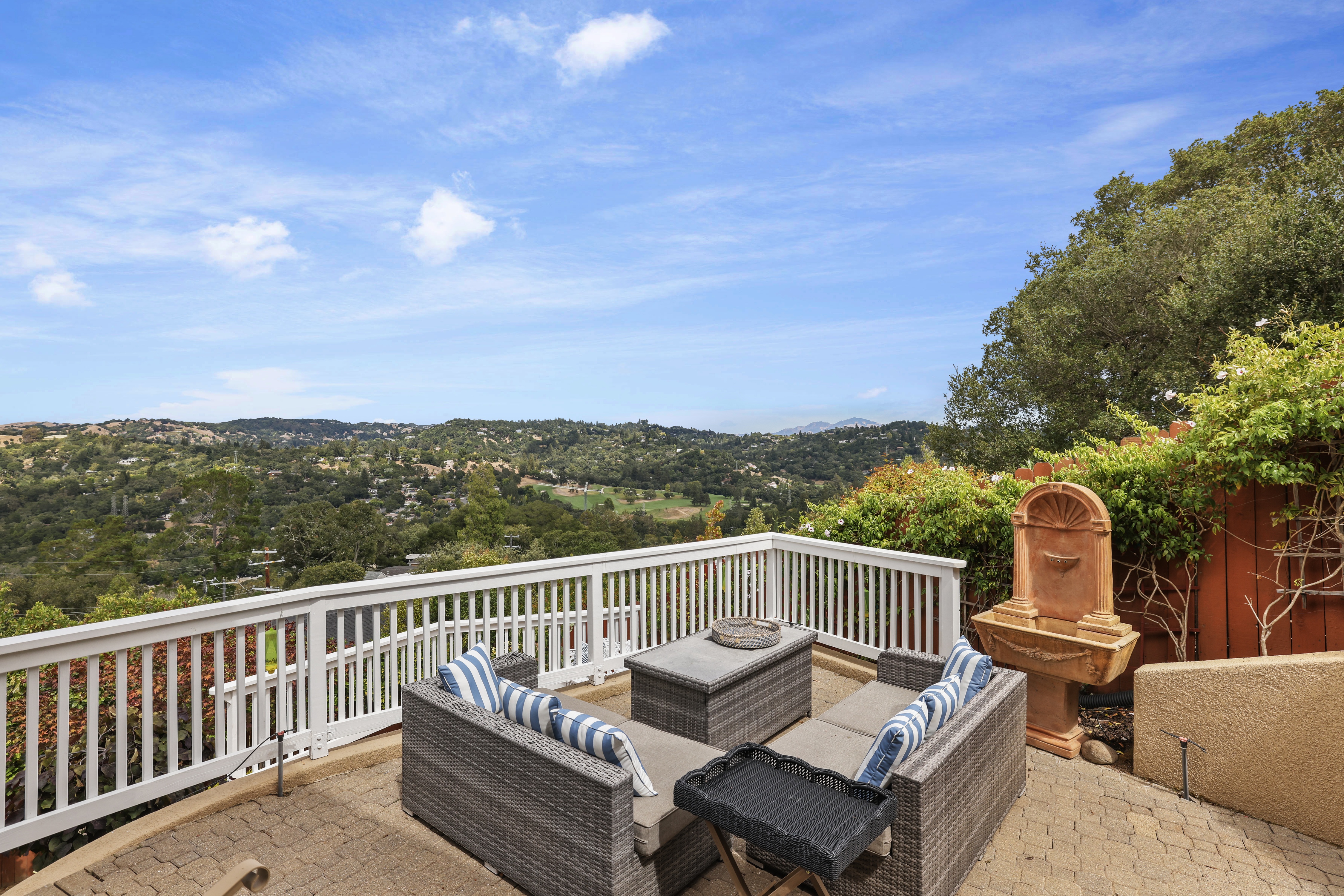  Breathtaking Contemporary Retreat with Golf Course and Mount Diablo Views - 物件實景