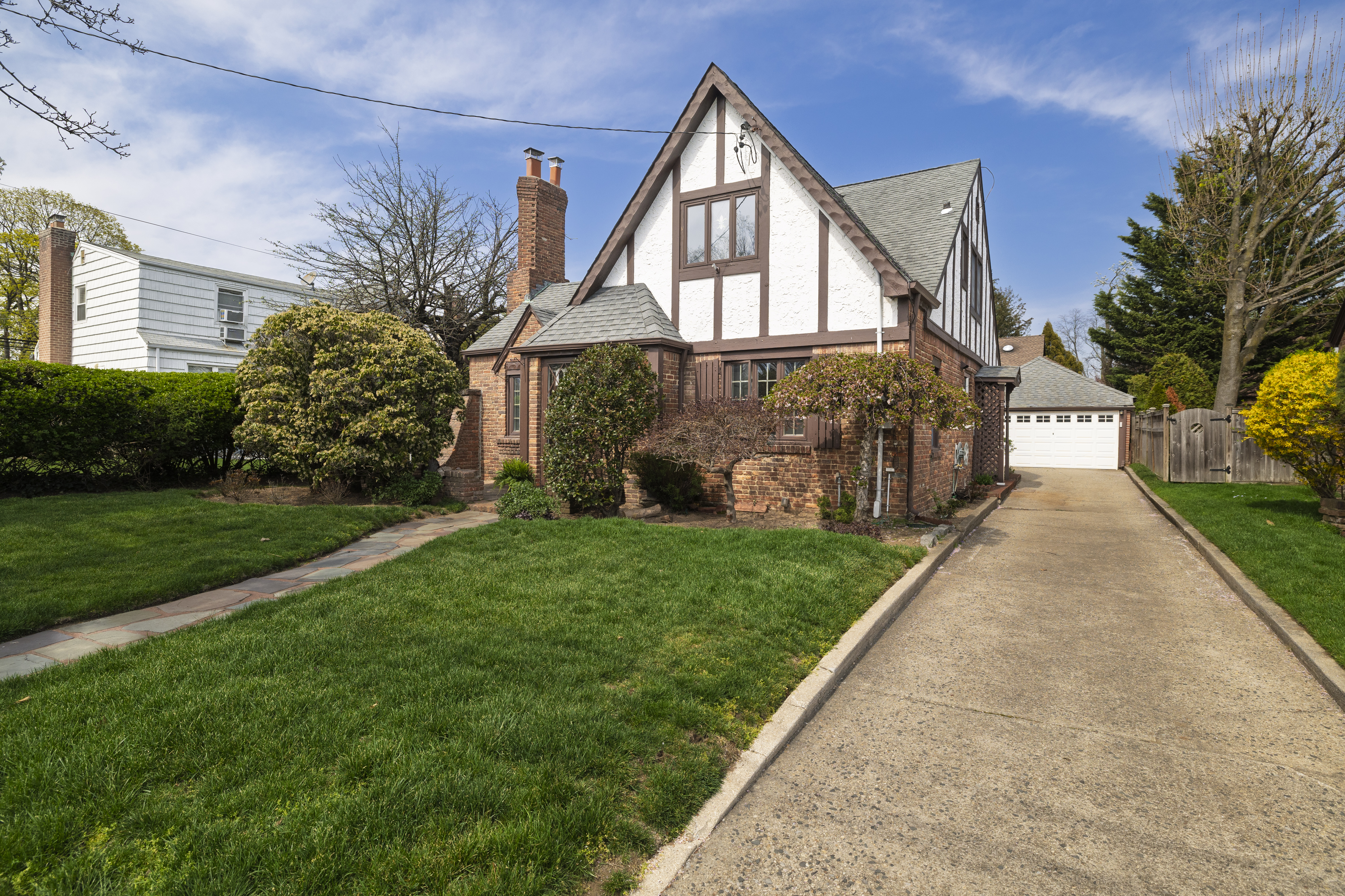  40 Horton Street, Malverne, NY 11565 - 物件實景