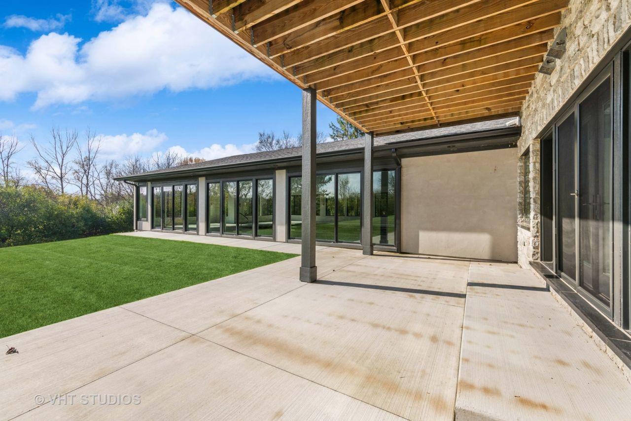 Barrington, Illinois, 60010, United States, 5 Bedrooms Bedrooms, ,5 BathroomsBathrooms,Residential,For Sale,1759208
