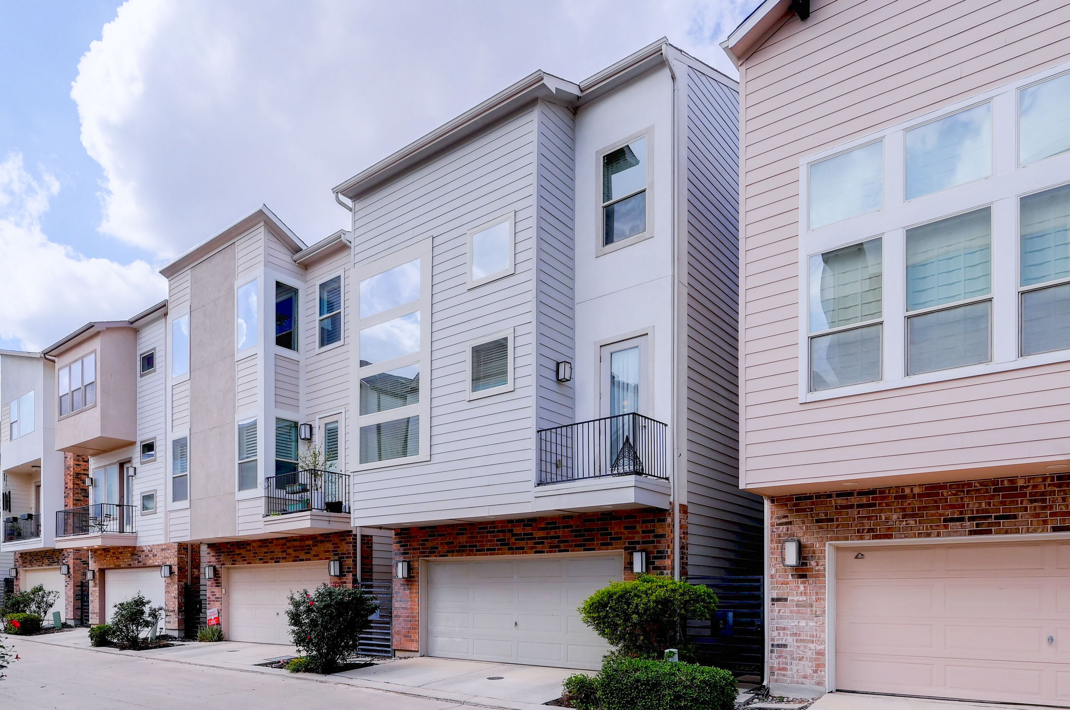  Modern Living, Central Convenience - 物件實景