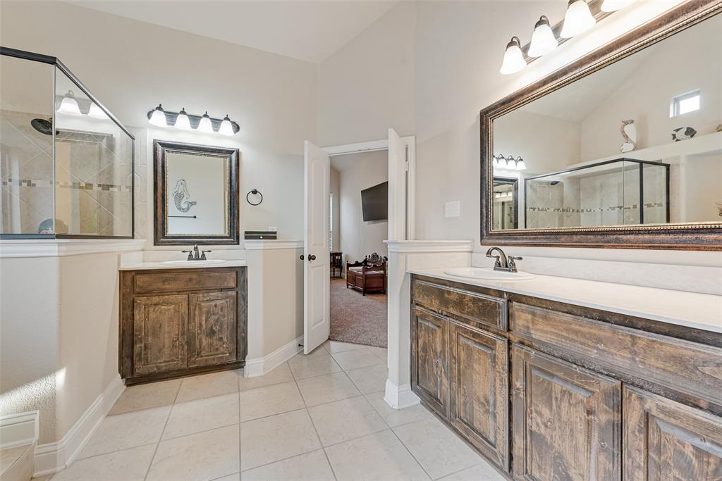 Rowlett, Texas, 75088, United States, 4 Bedrooms Bedrooms, ,3 BathroomsBathrooms,Residential,For Sale,1949742