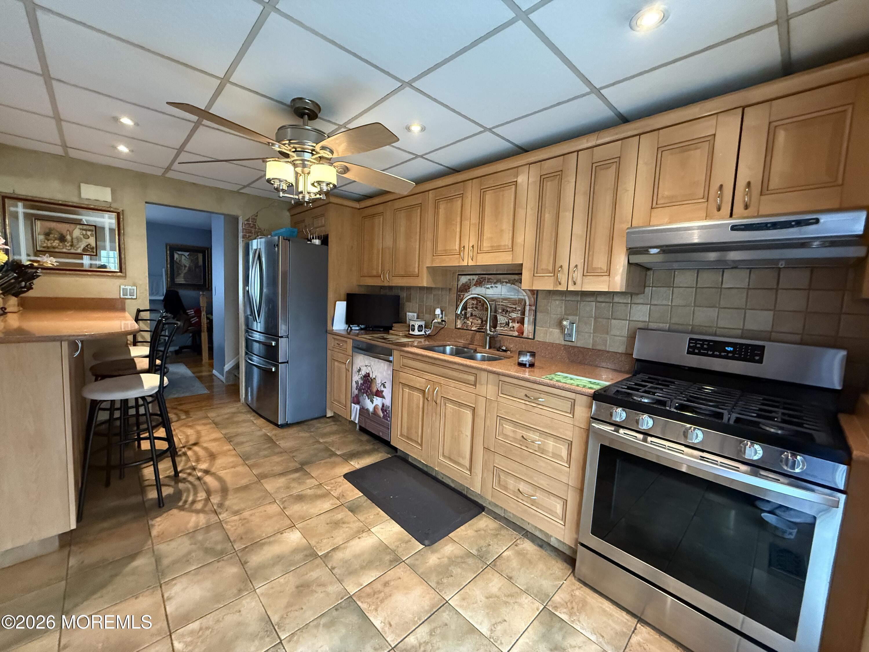 Howell, New Jersey, 07731, United States, 3 Bedrooms Bedrooms, ,2 BathroomsBathrooms,Residential,For Sale,2038401