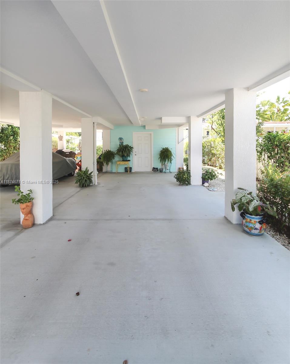 Tavernier, Florida, 33070, United States, 2 Bedrooms Bedrooms, ,2 BathroomsBathrooms,Residential,For Sale,1941688