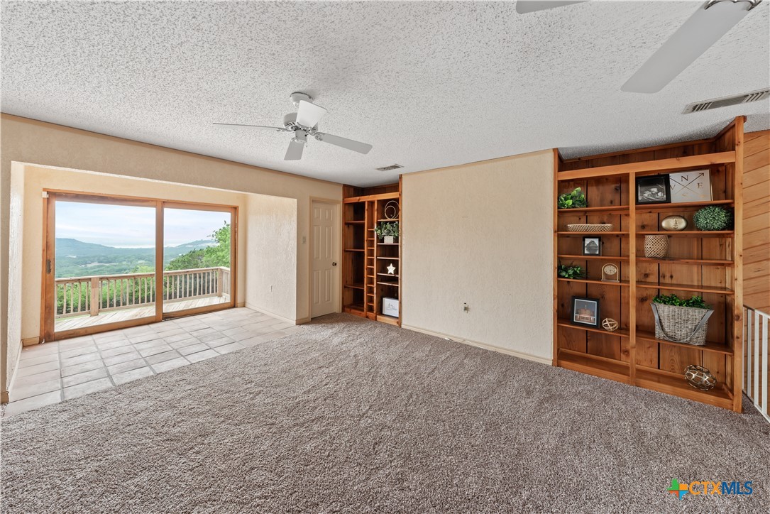 Belton, Texas, 76513, United States, 4 Bedrooms Bedrooms, ,4 BathroomsBathrooms,Residential,For Sale,1989055