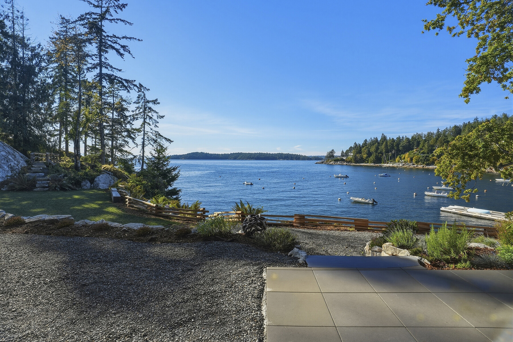  West Coast Waterfront Elegance - 物件實景
