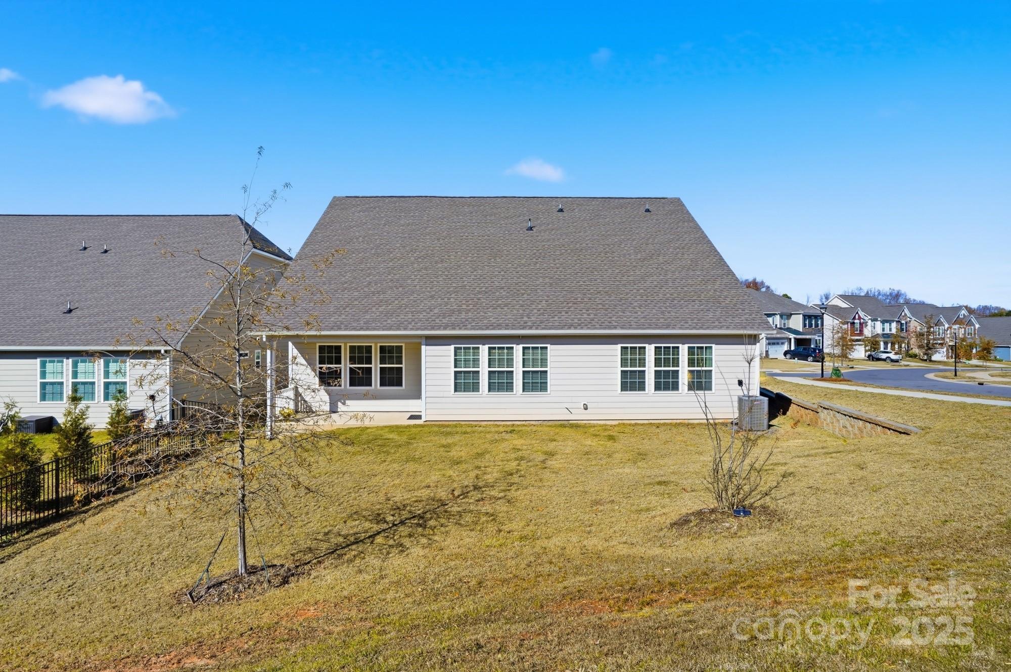 Huntersville, North Carolina, 28078, United States, 4 Bedrooms Bedrooms, ,4 BathroomsBathrooms,Residential,For Sale,1992464