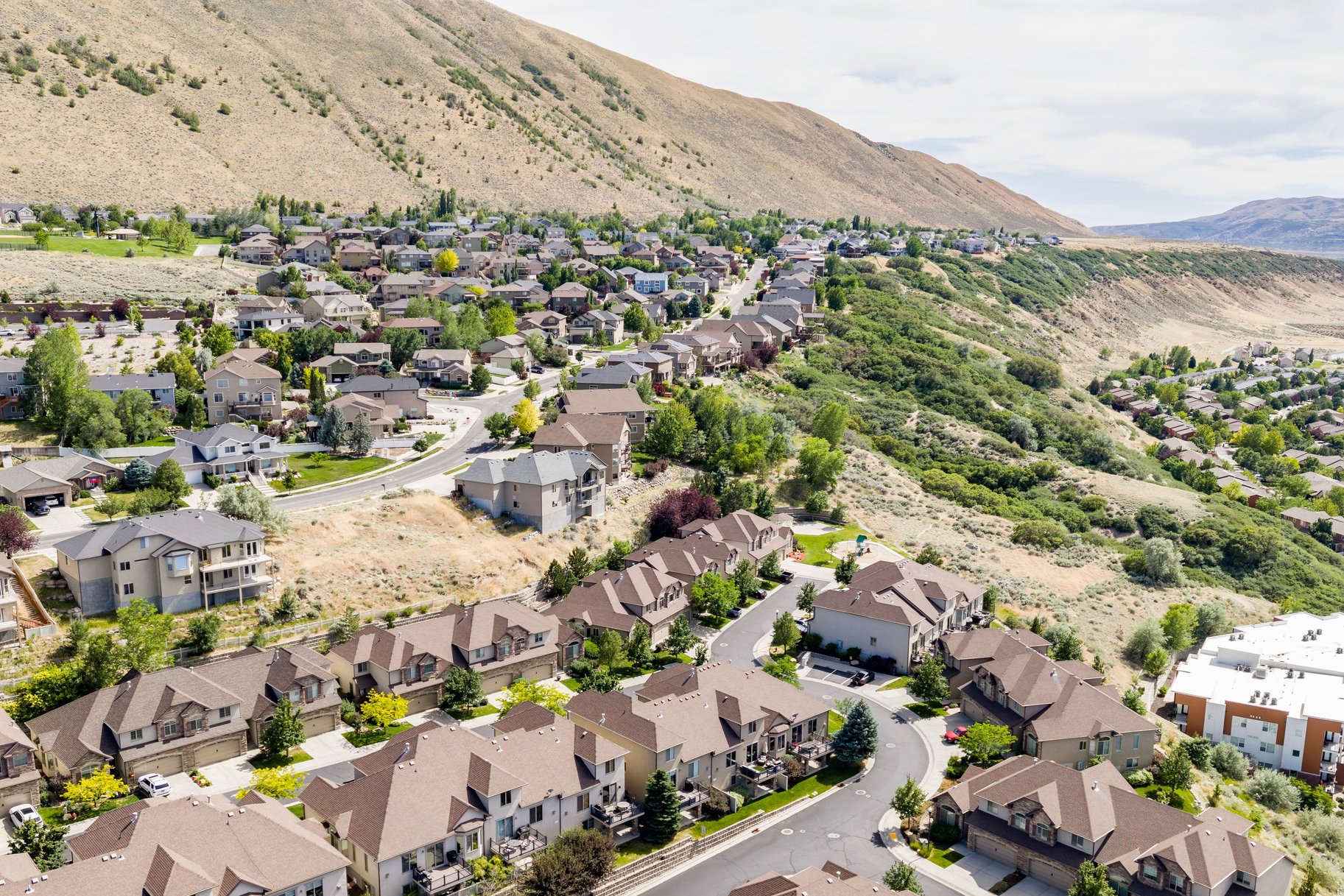  Wasatch Front Views, Walkout Basement & Low-Maintenance Luxury - 物件實景