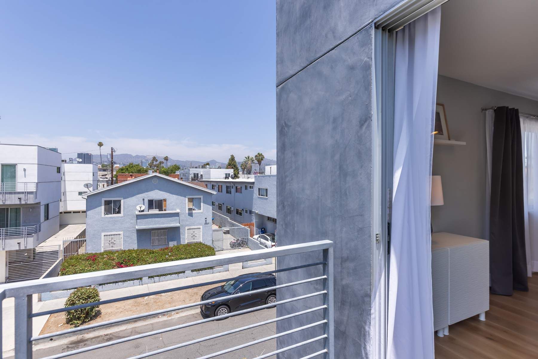  5936 Barton Avenue - 物件實景