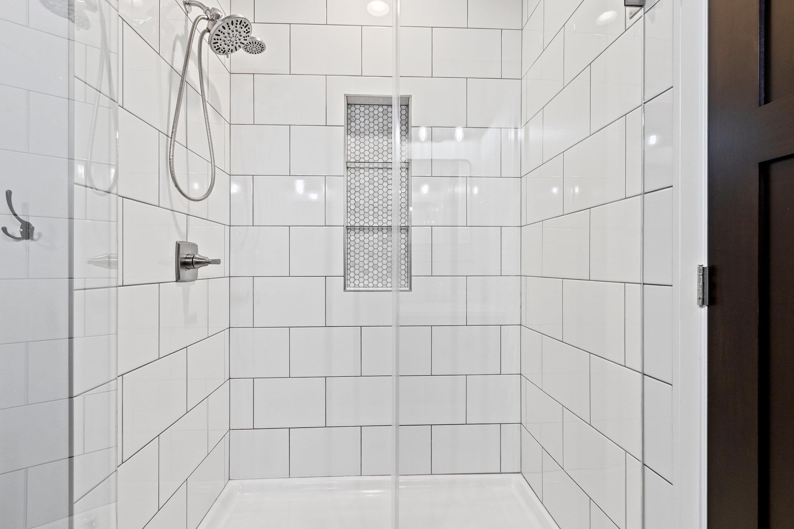 DE PERE, Wisconsin, 54115, United States, 4 Bedrooms Bedrooms, ,4 BathroomsBathrooms,Residential,For Sale,1982498