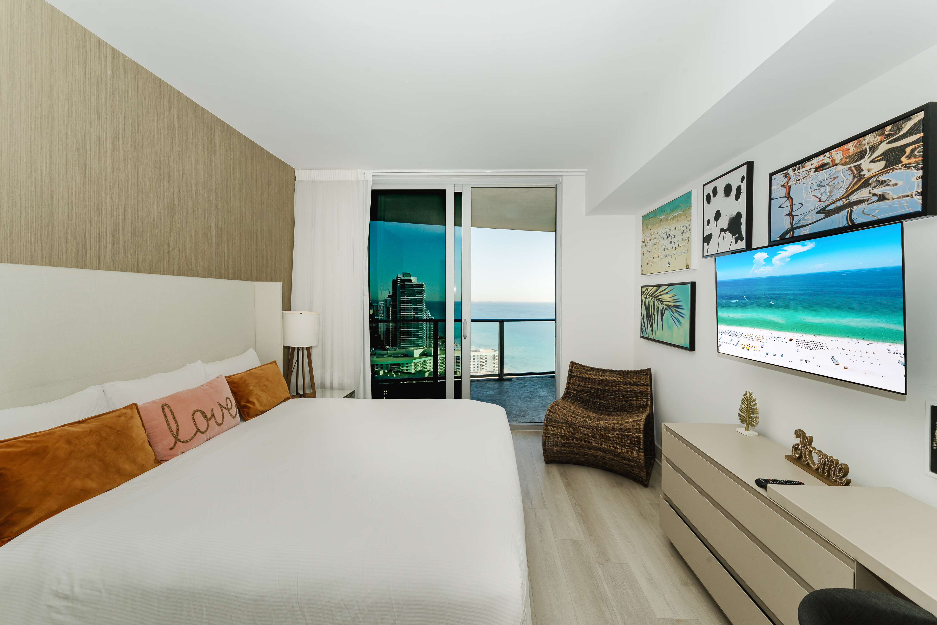  4111 S Ocean Dr, Hollywood, FL, 33019 - 物件實景