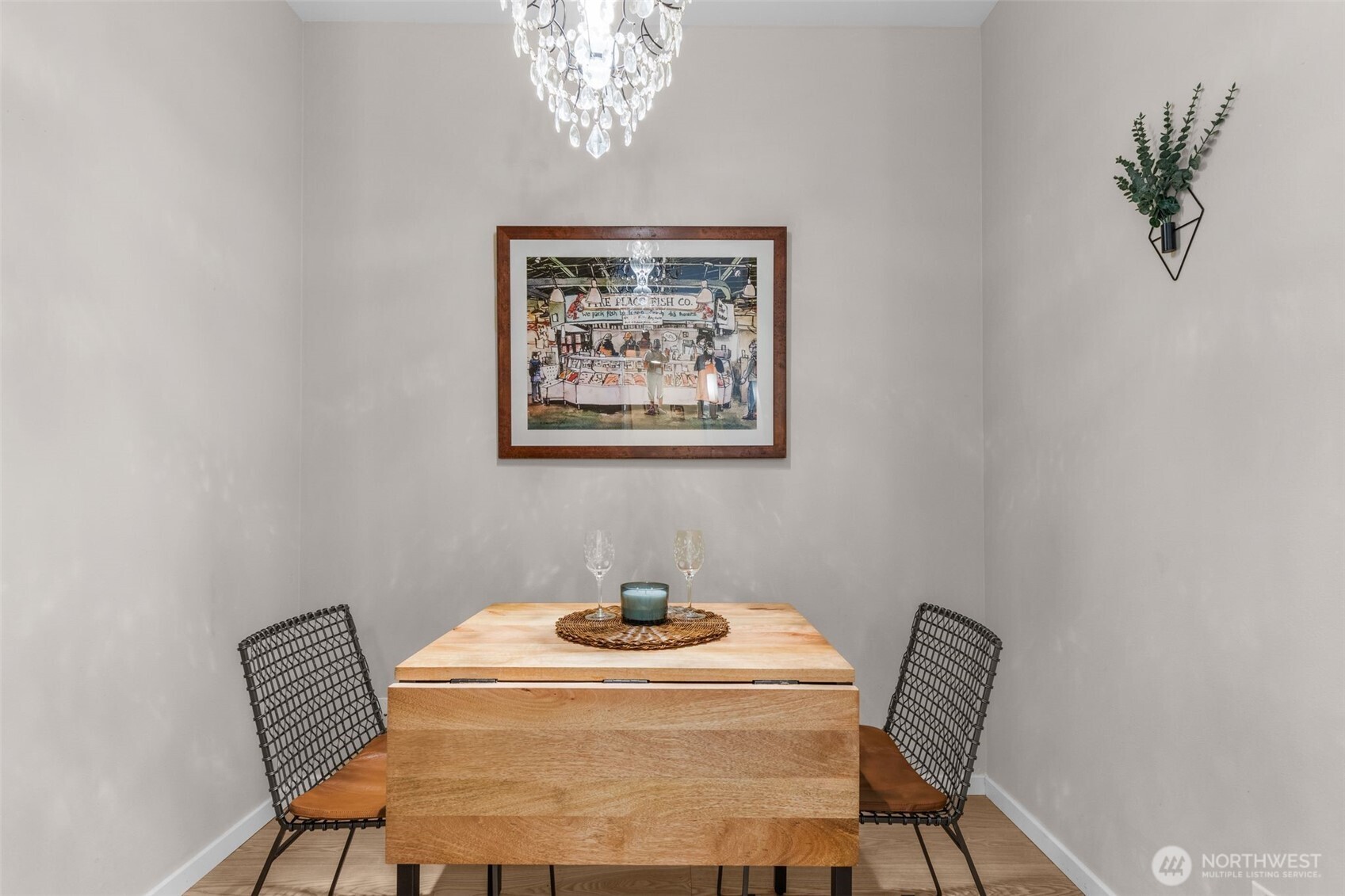Seattle, Washington, 98121, United States, 1 Bedroom Bedrooms, ,1 BathroomBathrooms,Residential,For Sale,1896299
