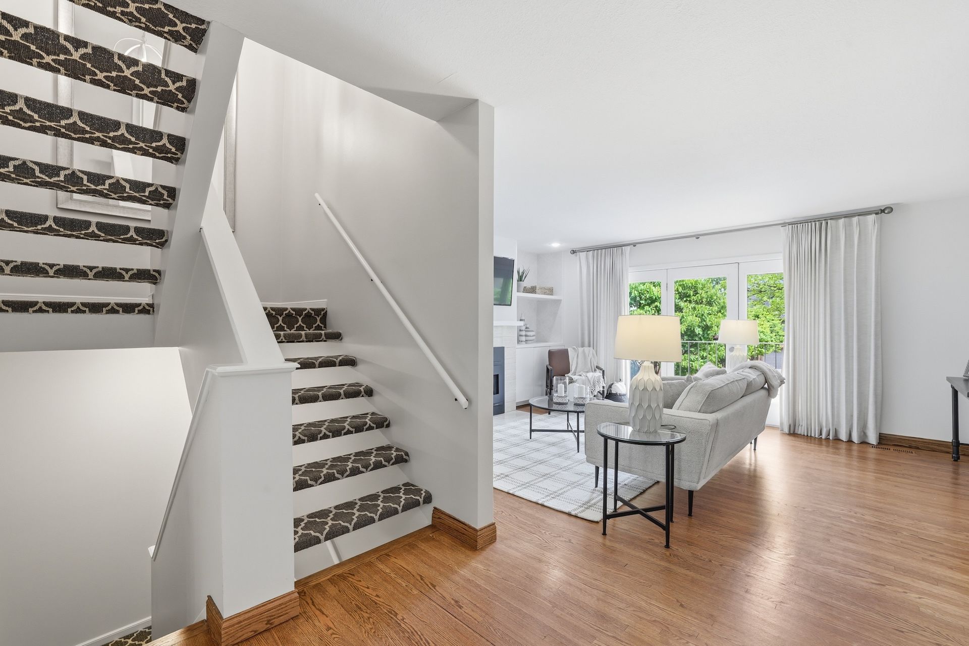  Renovated Townhome with Panoramic Views of Cedar Lake - 物件實景