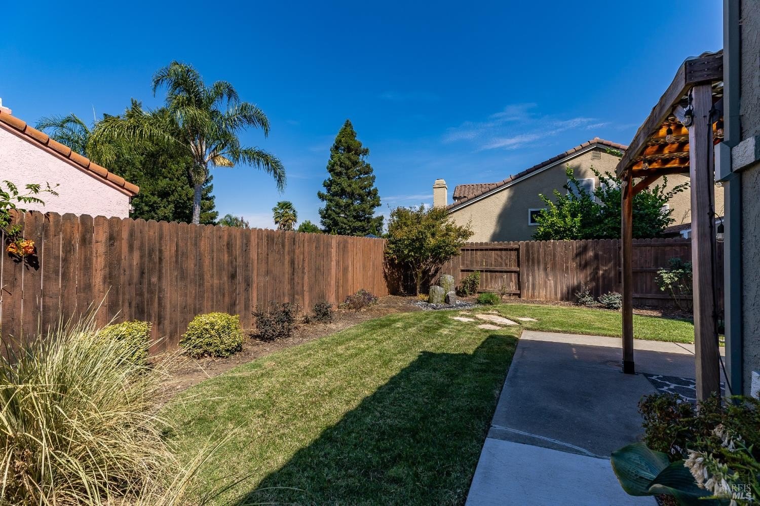 Vacaville, California, 95687, United States, 3 Bedrooms Bedrooms, ,2 BathroomsBathrooms,Residential,For Sale,1932568
