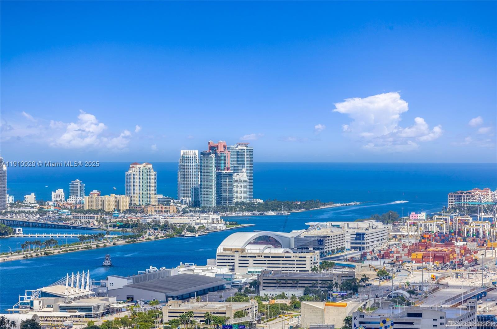 Miami, Florida, 33132, United States, 1 Bedroom Bedrooms, ,1 BathroomBathrooms,Residential,For Sale,1994721