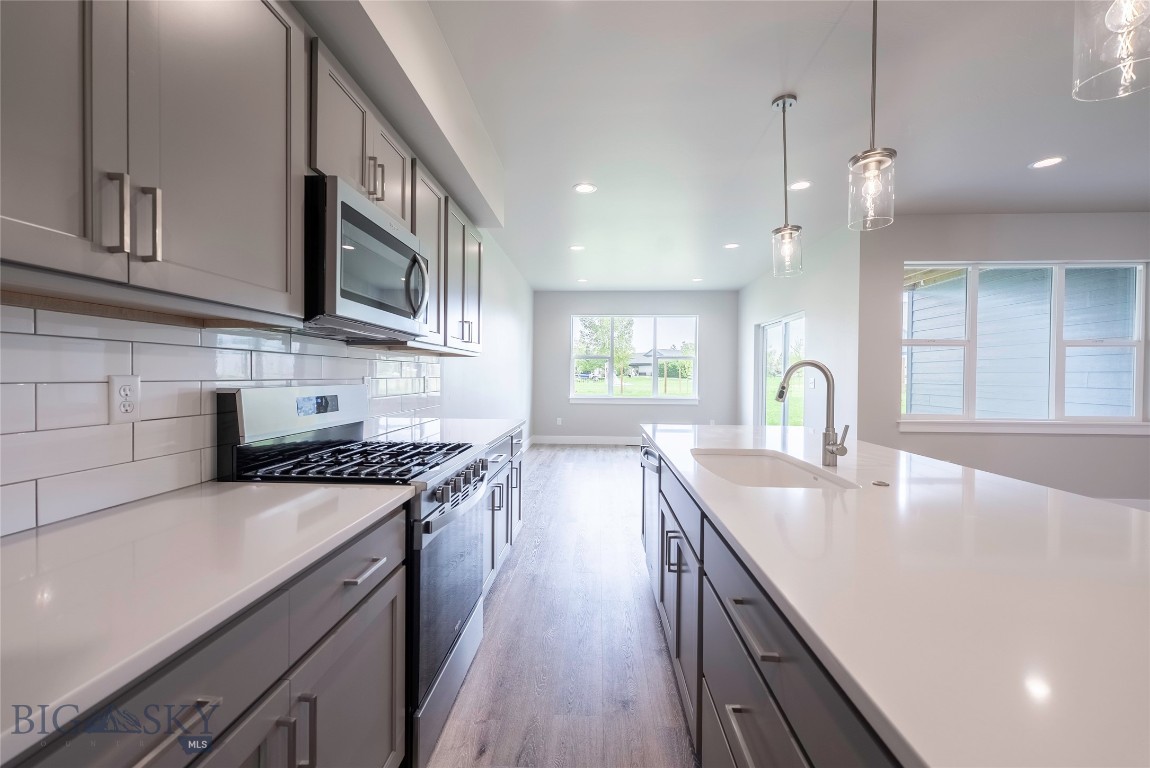 Bozeman, Montana, 59718, United States, 2 Bedrooms Bedrooms, ,2 BathroomsBathrooms,Residential,For Sale,1996113