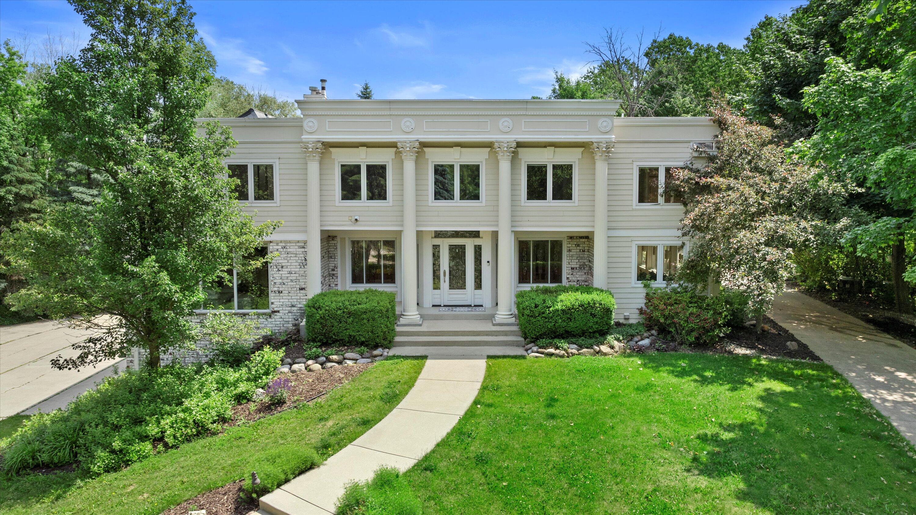 Lisbon, Wisconsin, 53089, United States, 4 Bedrooms Bedrooms, ,5 BathroomsBathrooms,Residential,For Sale,1868566