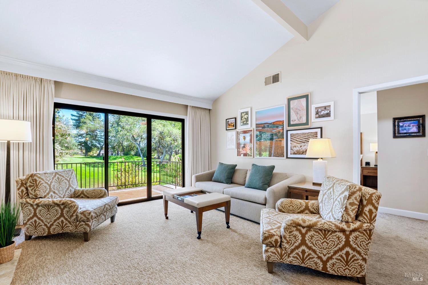Napa, California, 94558, United States, 2 Bedrooms Bedrooms, ,2 BathroomsBathrooms,Residential,For Sale,1925145