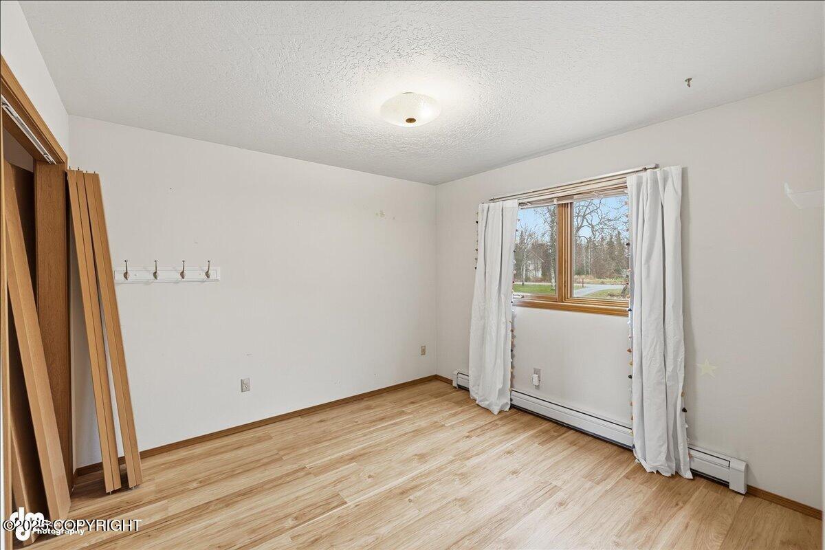 Kenai, Alaska, 99611, United States, 4 Bedrooms Bedrooms, ,3 BathroomsBathrooms,Residential,For Sale,2001523