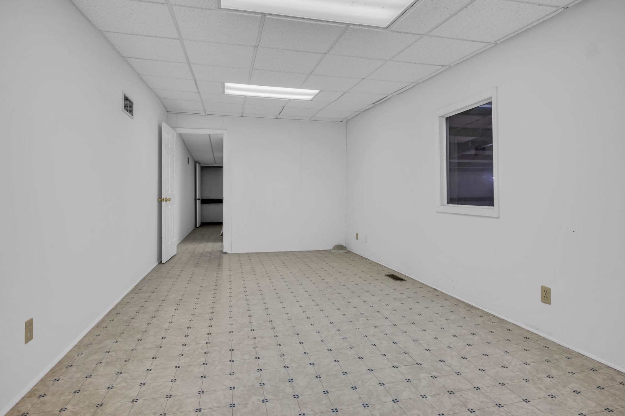  2340 Ridge Road, McEwen, TN 37101 - 物件實景