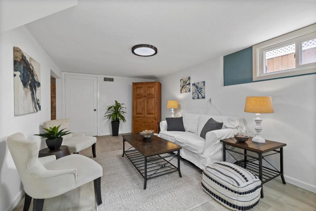 Santa Cruz, California, 95060, United States, 3 Bedrooms Bedrooms, ,3 BathroomsBathrooms,Residential,For Sale,1976527