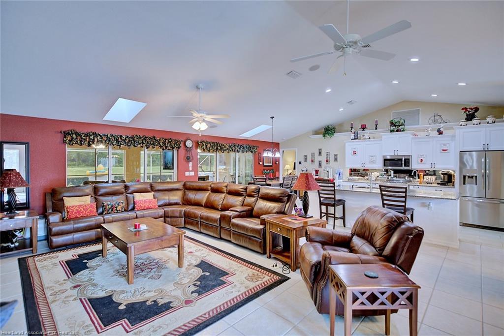 Sebring, Florida, 33872, United States, 4 Bedrooms Bedrooms, ,3 BathroomsBathrooms,Residential,For Sale,1978769