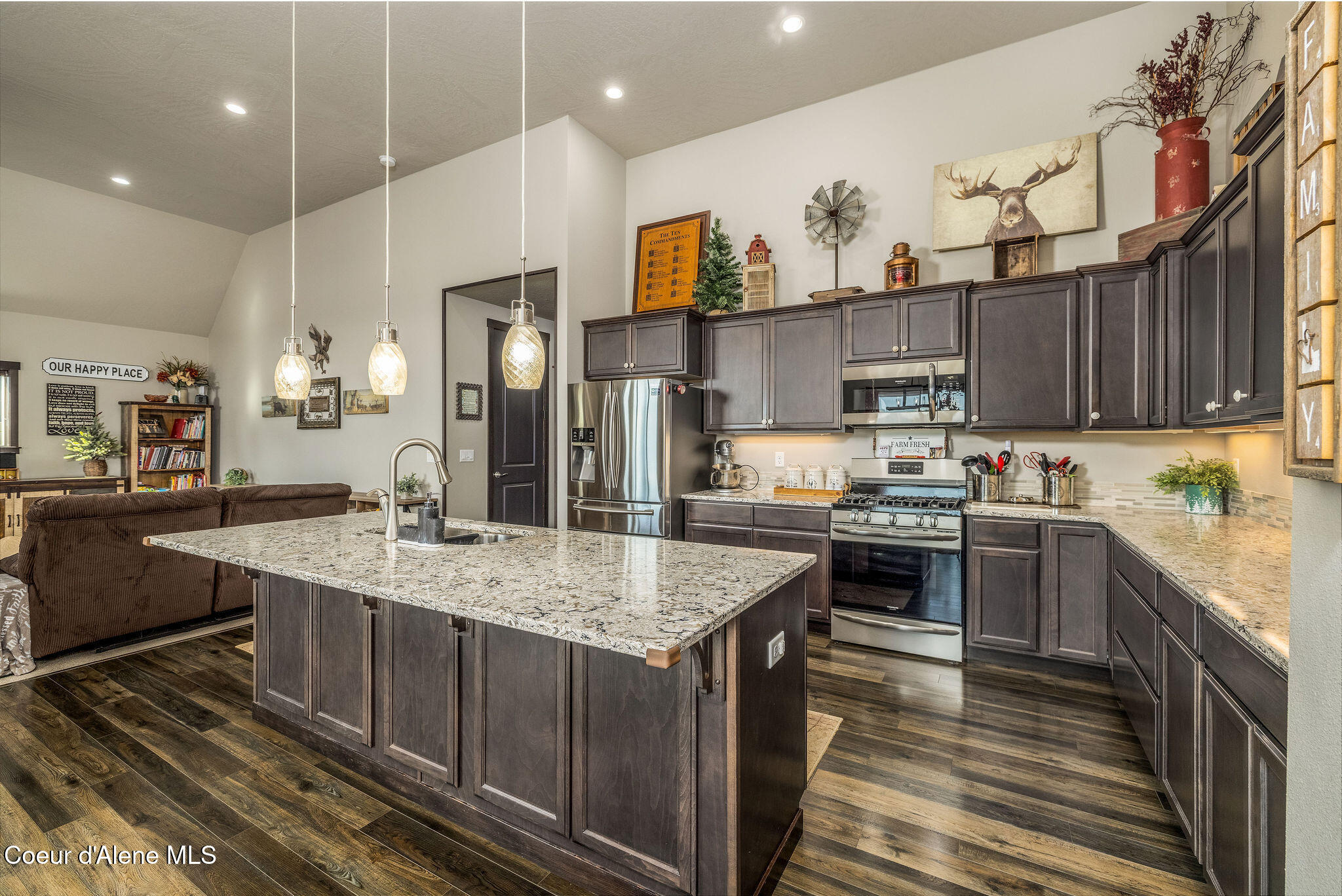 Coeur D'alene, Idaho, 83815, United States, 3 Bedrooms Bedrooms, ,1 BathroomBathrooms,Residential,For Sale,1927232