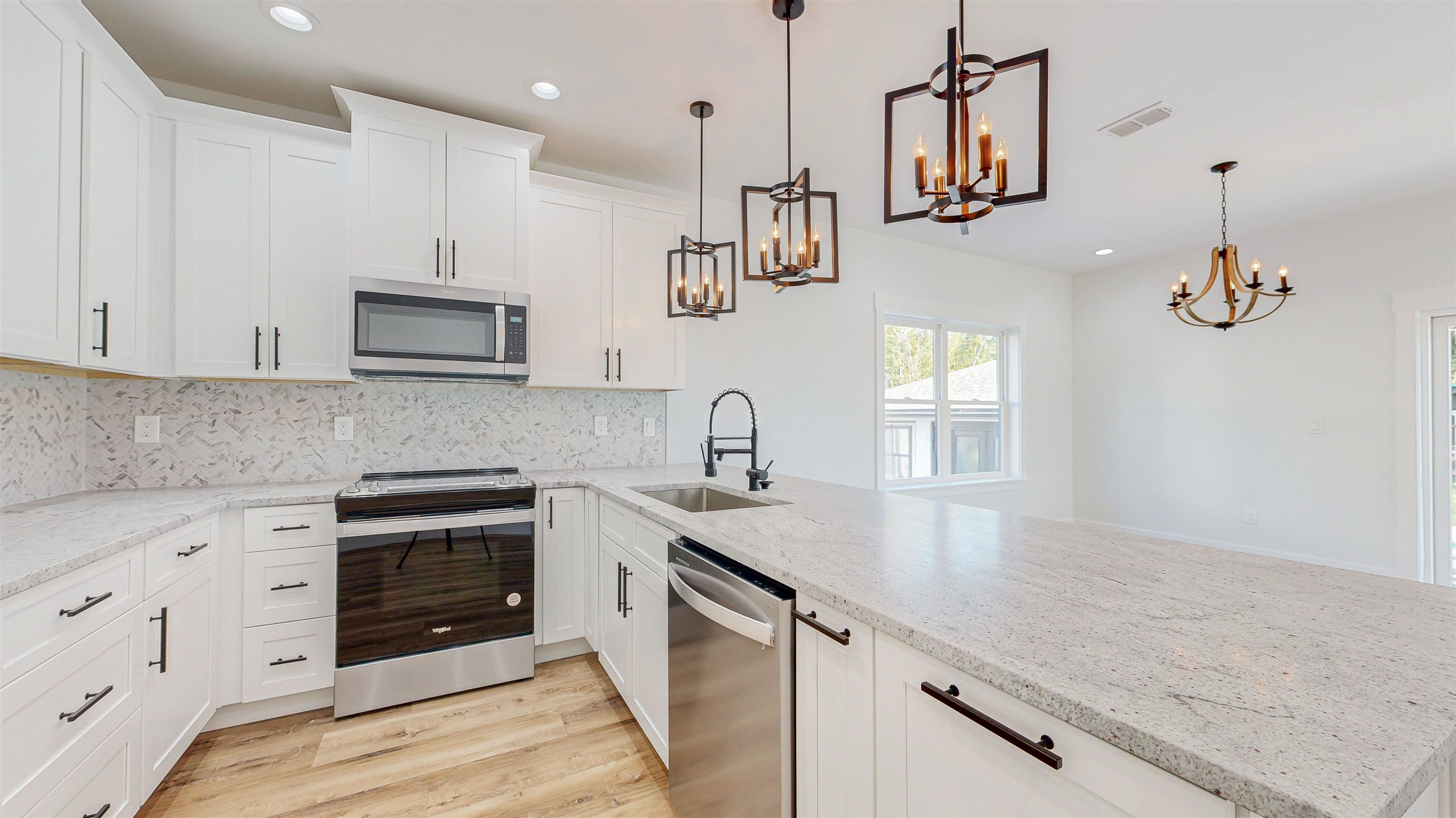 24 E Park Ave, St Augustine, Florida, 32084, United States, 4 Bedrooms Bedrooms, ,3 BathroomsBathrooms,Residential,For Sale,24 E Park Ave,1635608