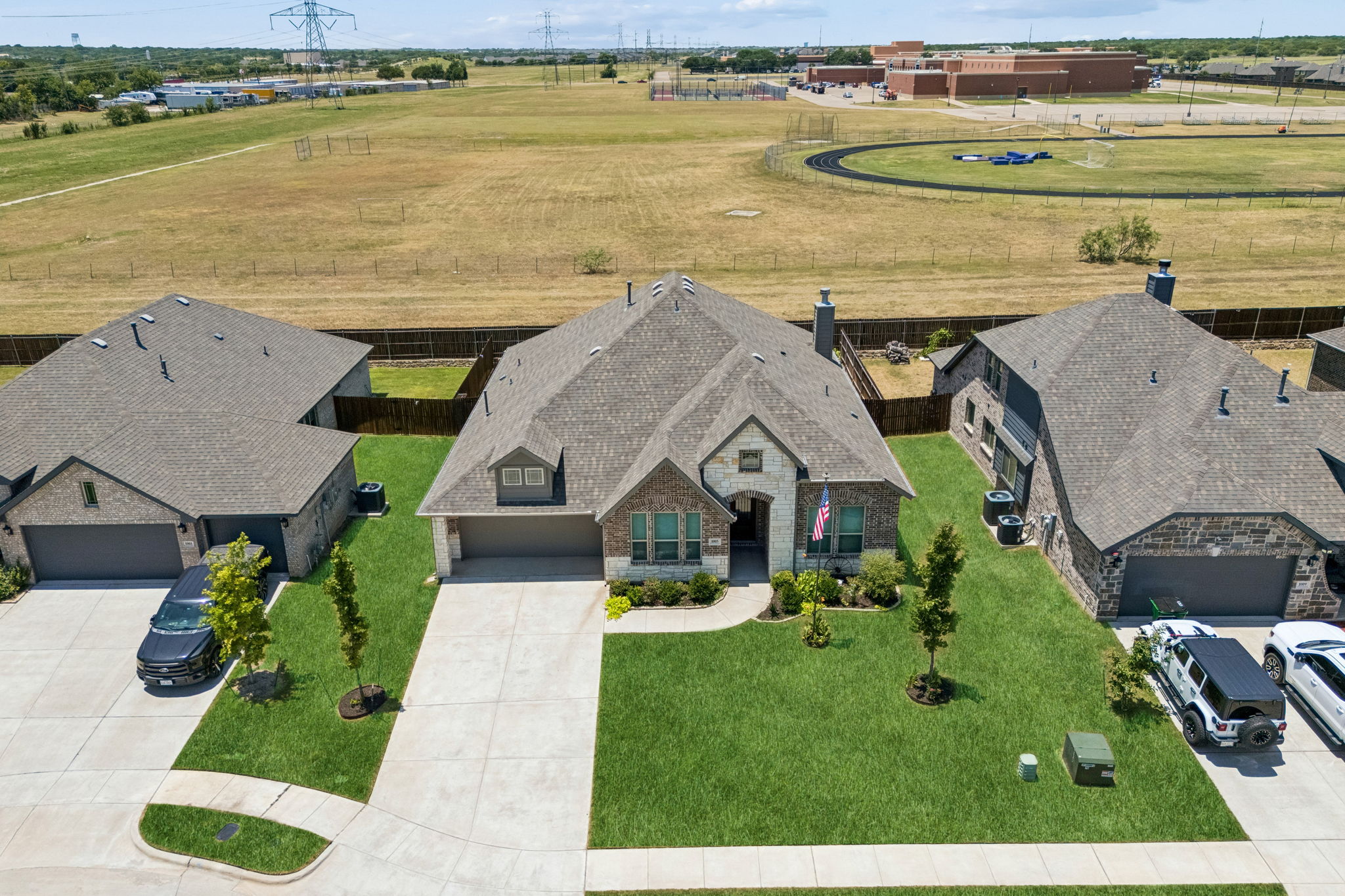  1005 Longbow Lane, Crowley, TX, 76036 - 物件實景