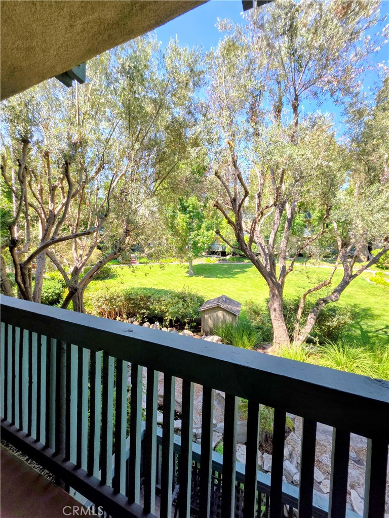 Long Beach, California, 90814, United States, 2 Bedrooms Bedrooms, ,2 BathroomsBathrooms,Residential,For Sale,1949183