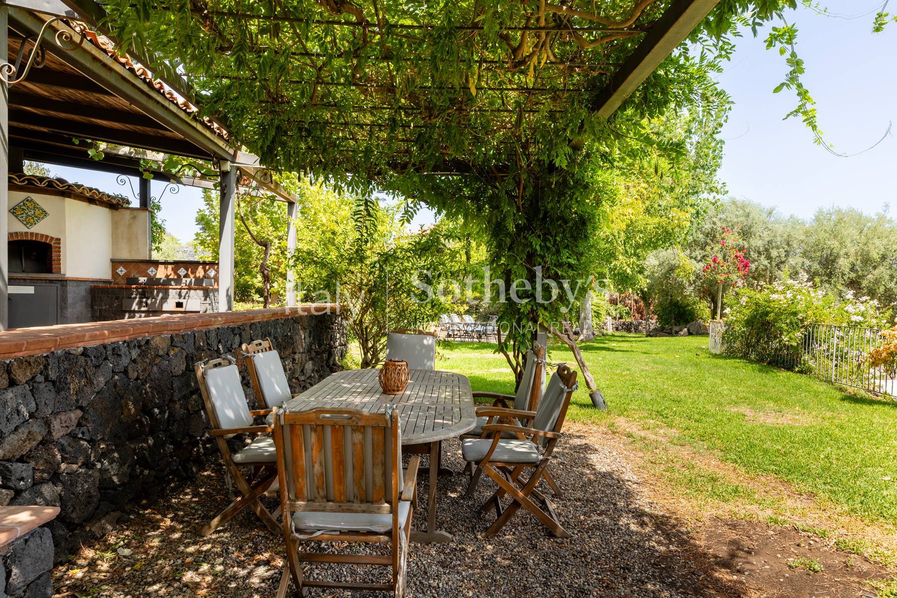  Elegant villa with a swimming pool and sea views in Acireale - 物件實景