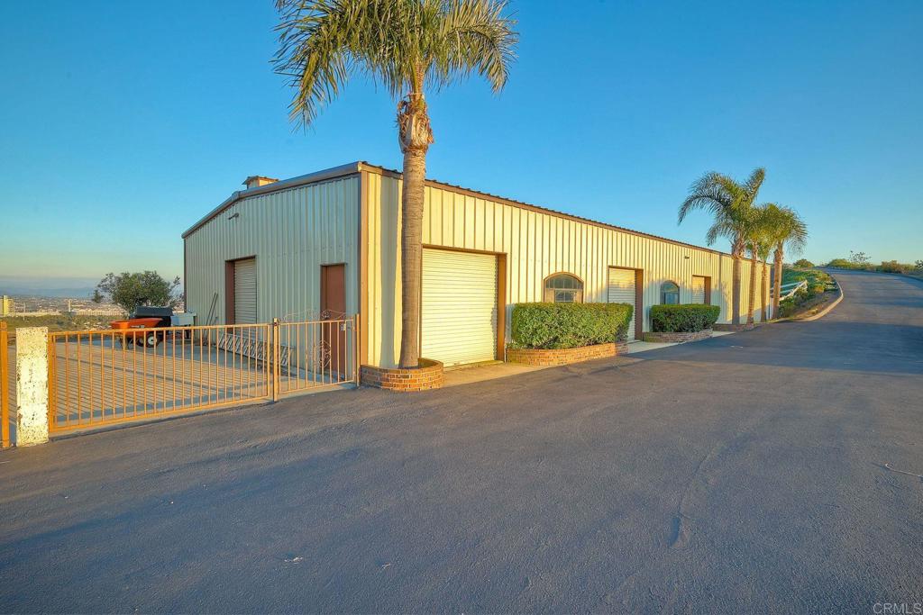 576 Camino De La Cima, San Marcos, California, 92078, United States, 5 Bedrooms Bedrooms, ,4 BathroomsBathrooms,Residential,For Sale,576 Camino De La Cima,1622114