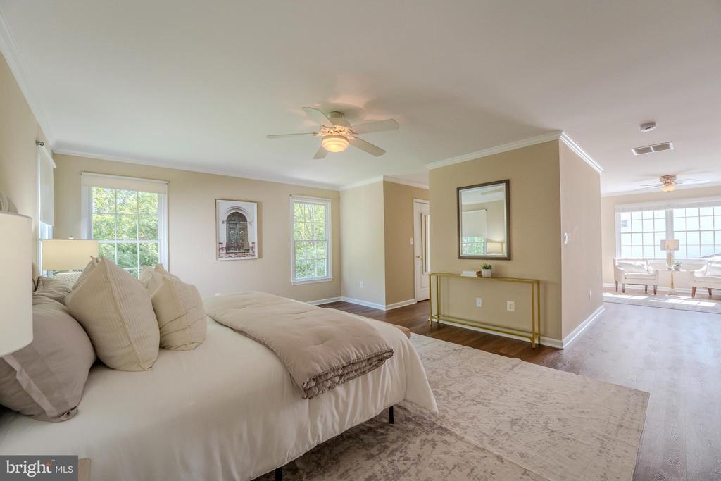 Reston, Virginia, 20194, United States, 4 Bedrooms Bedrooms, ,4 BathroomsBathrooms,Residential,For Sale,2047998