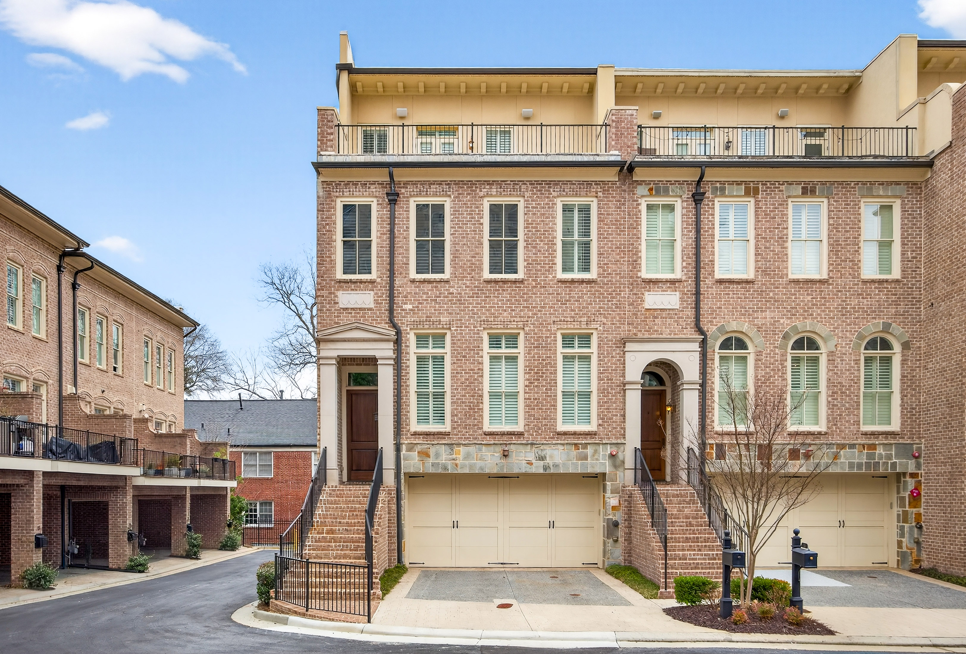  Beautifully Renovated Four-story Townhome in the Heart of Buckhead - 物件實景