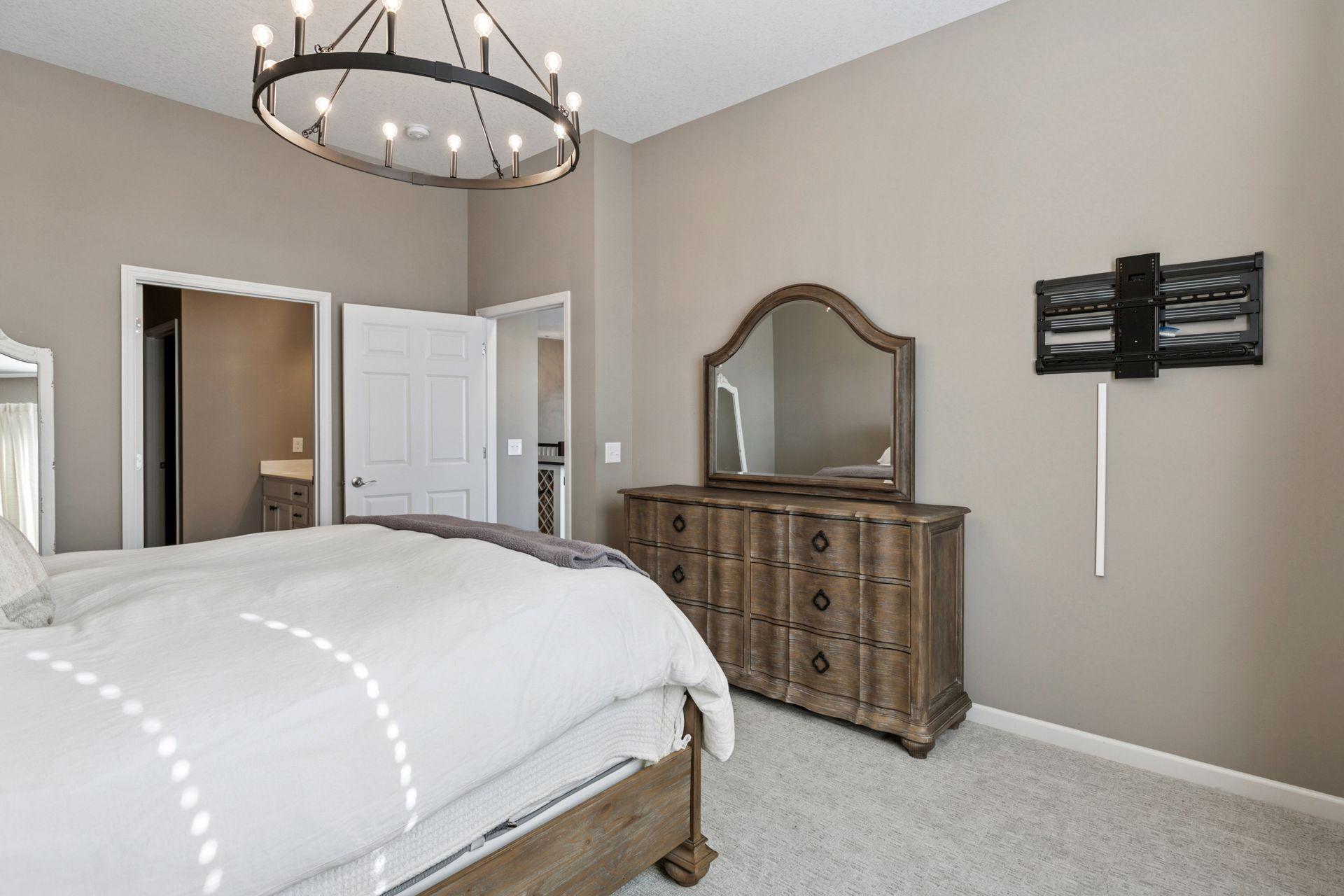 Lakeville, Minnesota, 55044, United States, 3 Bedrooms Bedrooms, ,2 BathroomsBathrooms,Residential,For Sale,1971412