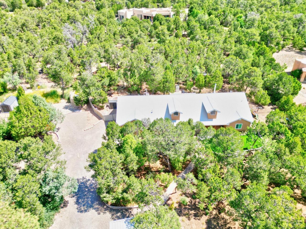 Tijeras, New Mexico, 87059, United States, 3 Bedrooms Bedrooms, ,2 BathroomsBathrooms,Residential,For Sale,1924821