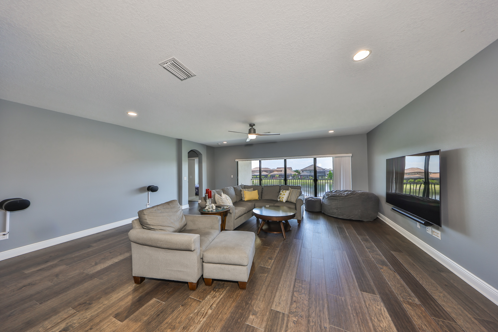 Riverview, Florida, 33579, United States, 5 Bedrooms Bedrooms, ,5 BathroomsBathrooms,Residential,For Sale,1944782