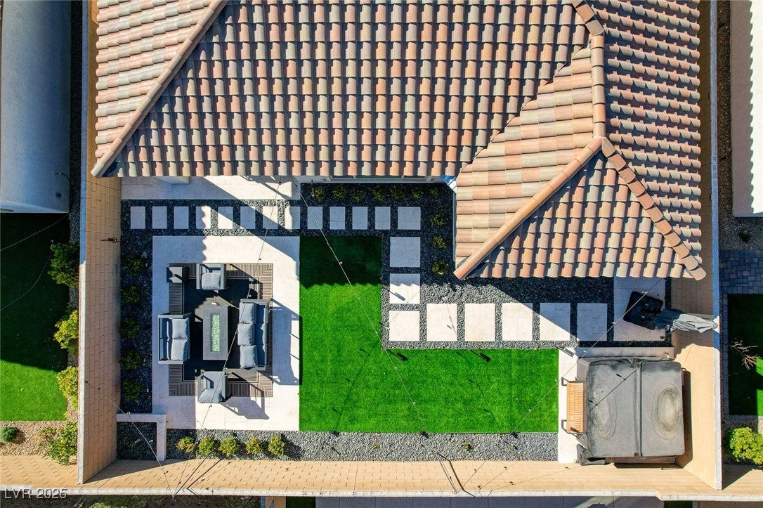 Las Vegas, Nevada, 89166, United States, 3 Bedrooms Bedrooms, ,2 BathroomsBathrooms,Residential,For Sale,2006139