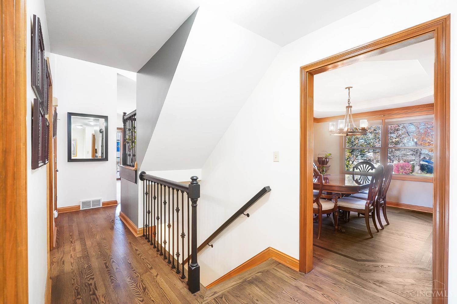 Hamilton, Ohio, 45013, United States, 4 Bedrooms Bedrooms, ,4 BathroomsBathrooms,Residential,For Sale,2000697