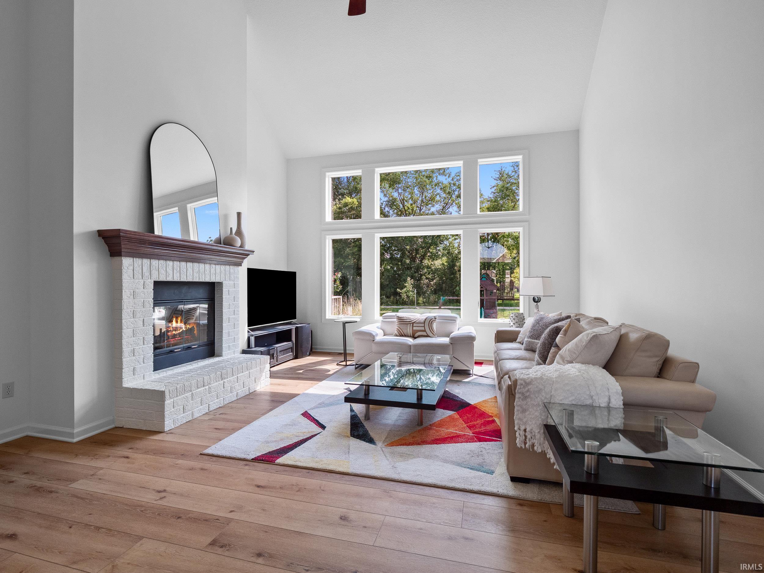 Huntertown, Indiana, 46748, United States, 5 Bedrooms Bedrooms, ,5 BathroomsBathrooms,Residential,For Sale,1982642