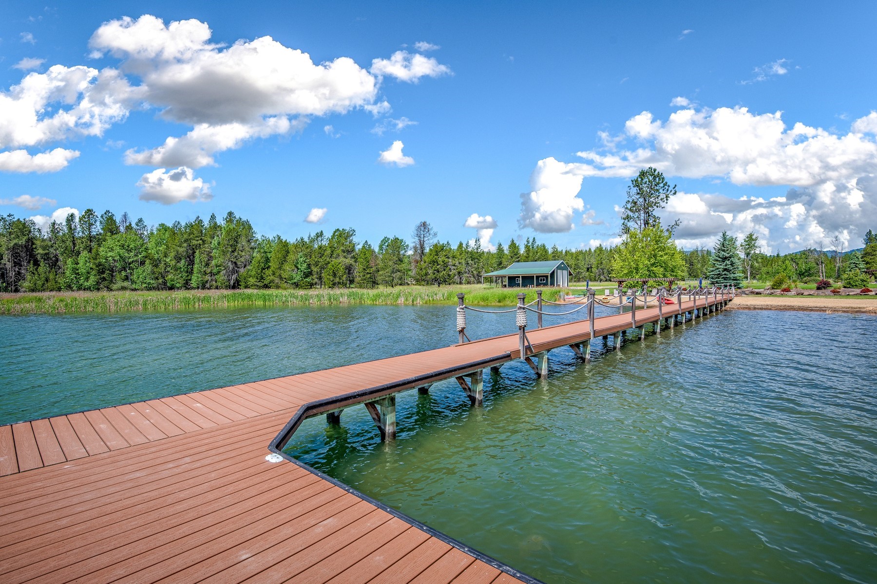  Camp Peine Waterfront Estate - 物件實景