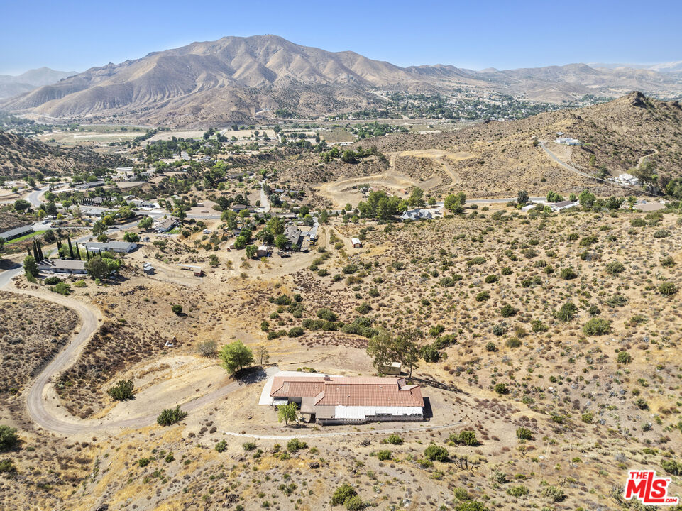 Acton, California, 93510, United States, 4 Bedrooms Bedrooms, ,3 BathroomsBathrooms,Residential,For Sale,1897411