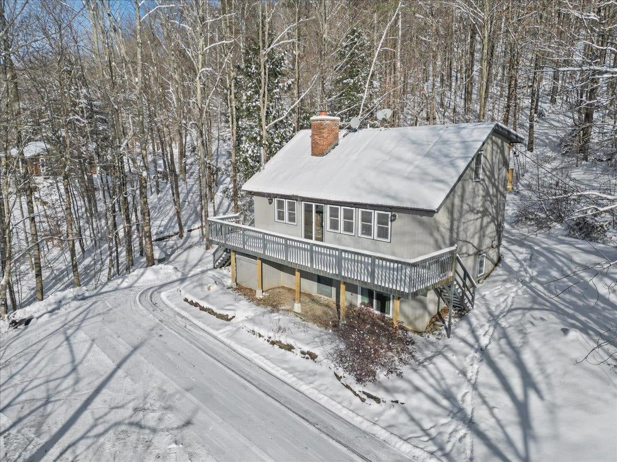 Stowe, Vermont, 05672, United States, 4 Bedrooms Bedrooms, ,2 BathroomsBathrooms,Residential,For Sale,2003261