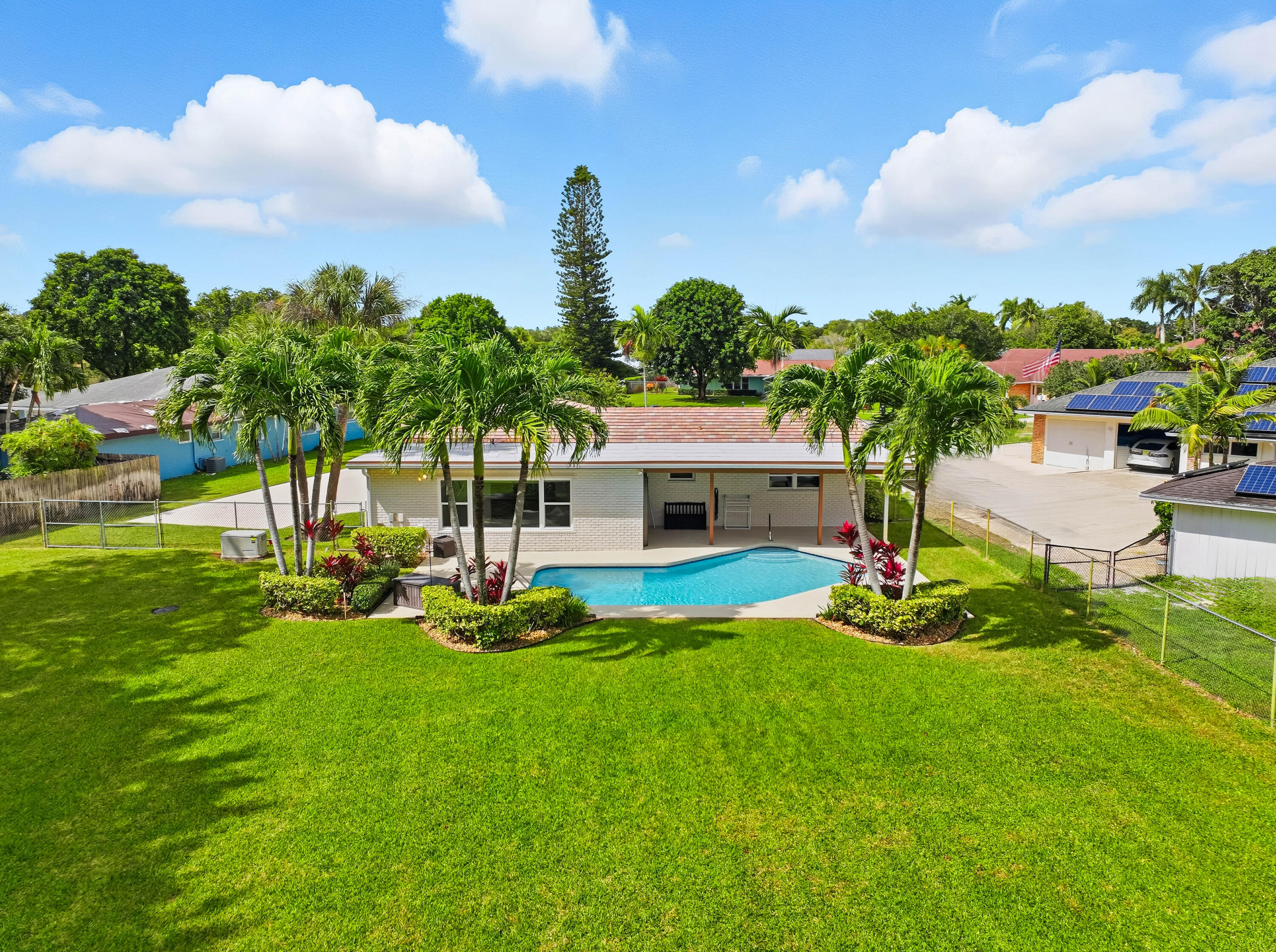Royal Palm Beach, Florida, 33411, United States, 3 Bedrooms Bedrooms, ,3 BathroomsBathrooms,Residential,For Sale,1970121