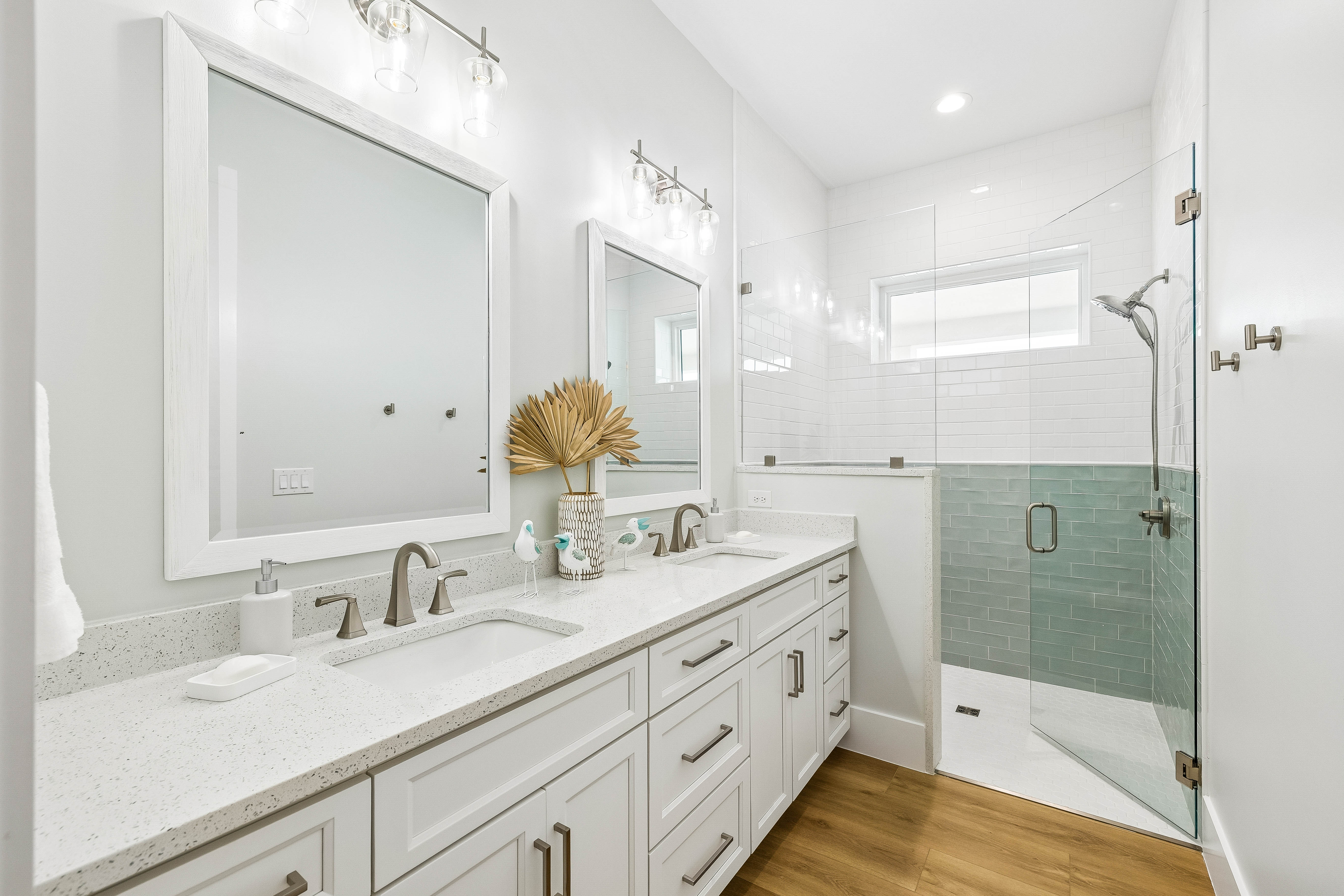  A New Benchmark for Luxury on Navarre Beach - 物件實景