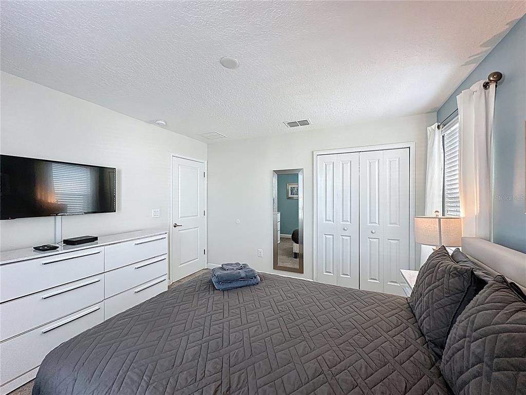 Davenport, Florida, 33896, United States, 8 Bedrooms Bedrooms, ,5 BathroomsBathrooms,Residential,For Sale,1992116