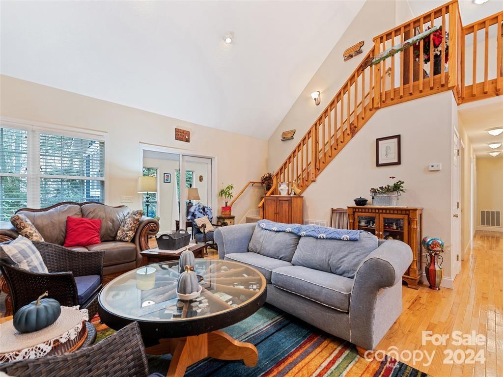 12 Belisle Lane, Maggie Valley, North Carolina, 28751, United States, 4 Bedrooms Bedrooms, ,3 BathroomsBathrooms,Residential,For Sale,12 Belisle Lane,1663193